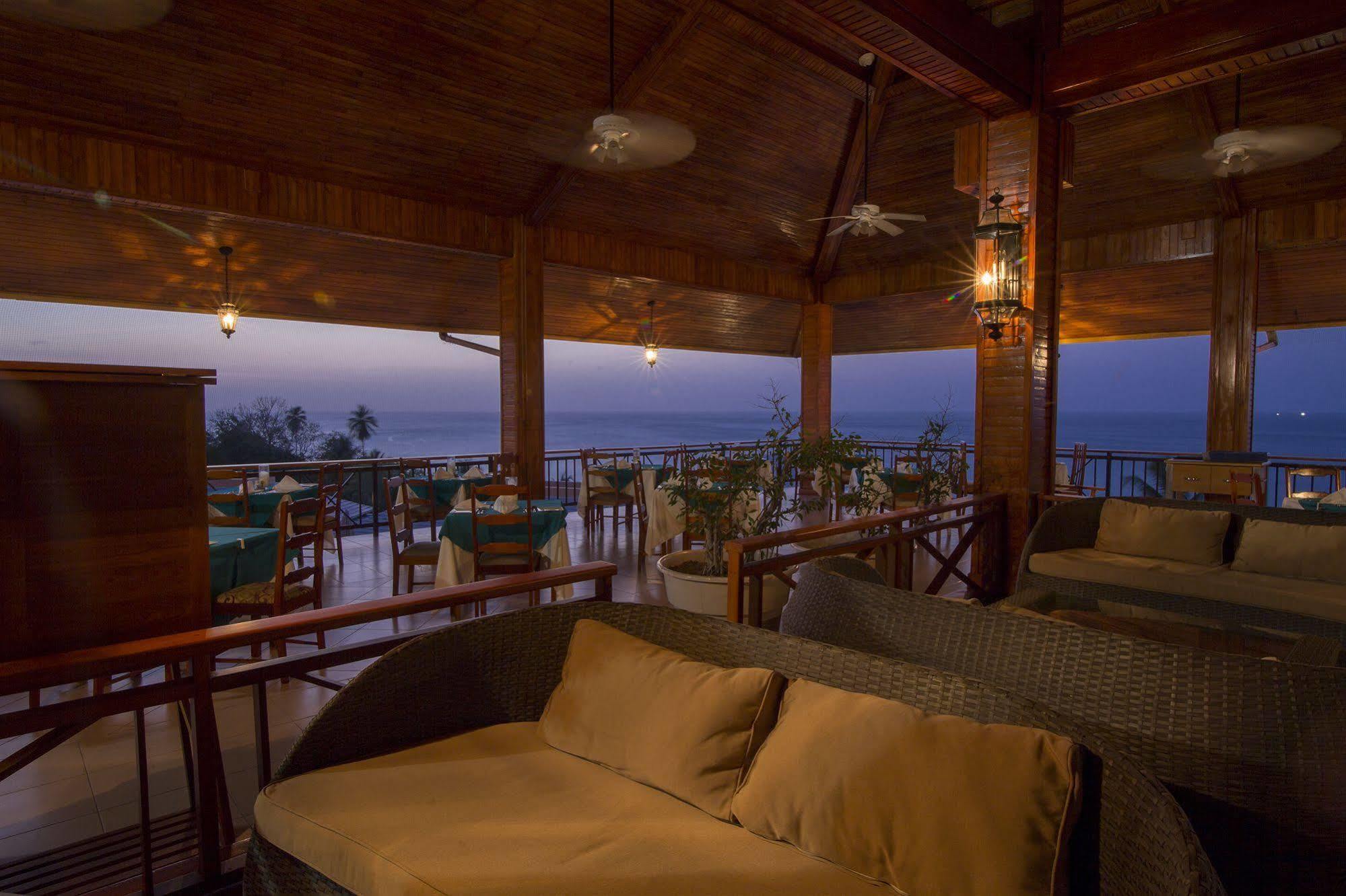 Le Grand Courlan Spa Resort Adults Only Black Rock Exteriör bild